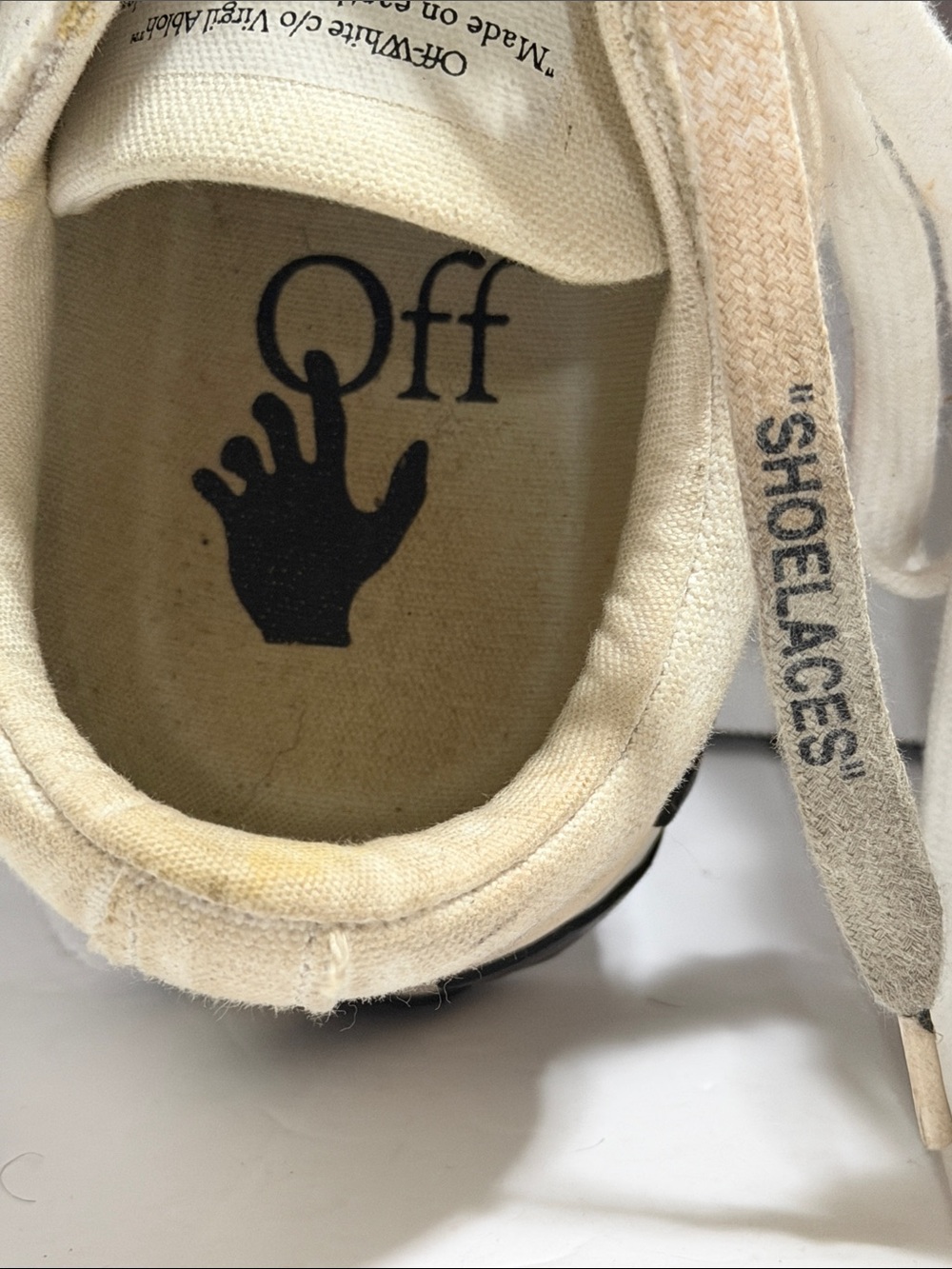 Off white canvas sneakers Size 50/US 9 (Need TLC) - Picture 9 of 17